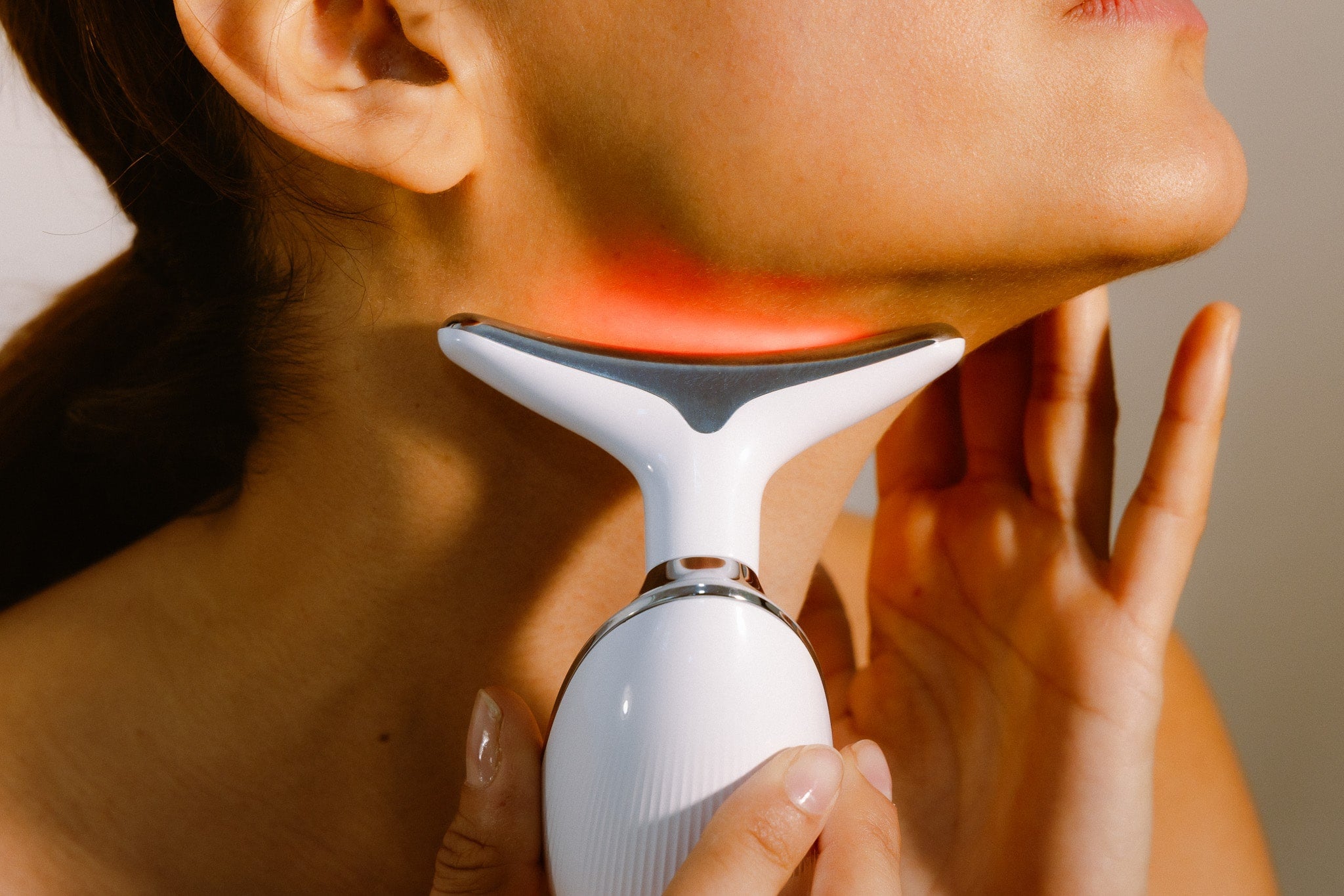 GlowTouch™ Facial Sculptor